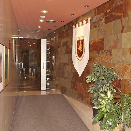Hotel Yerri Estella Luaran gambar