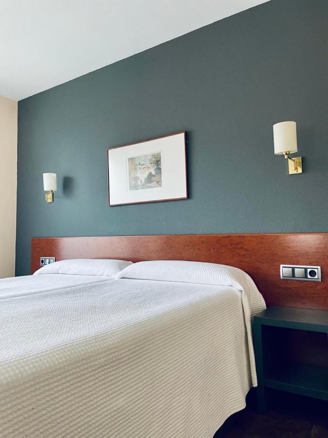 Hotel Yerri Estella Luaran gambar