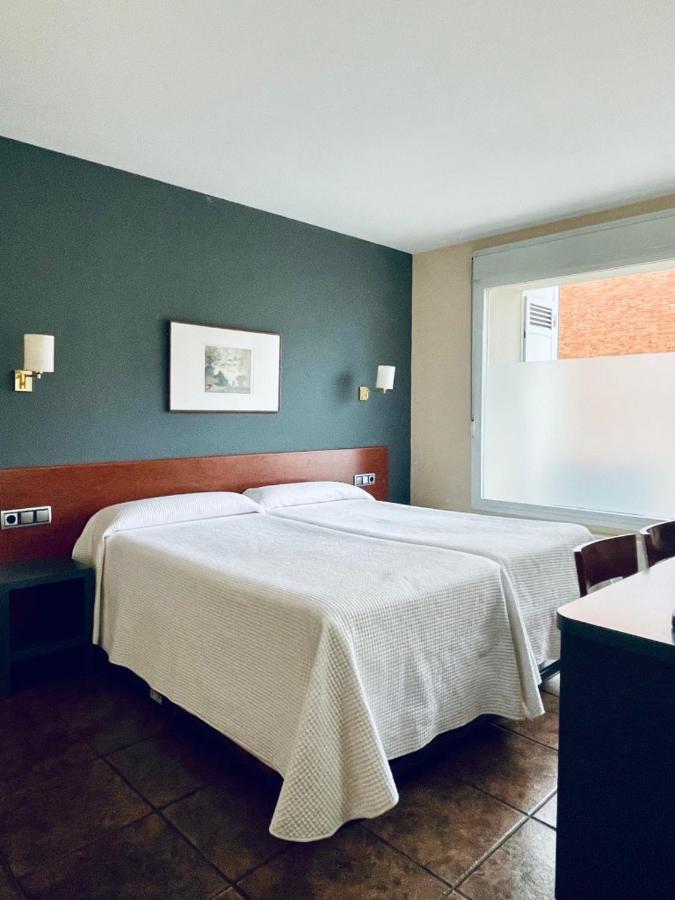 Hotel Yerri Estella Luaran gambar
