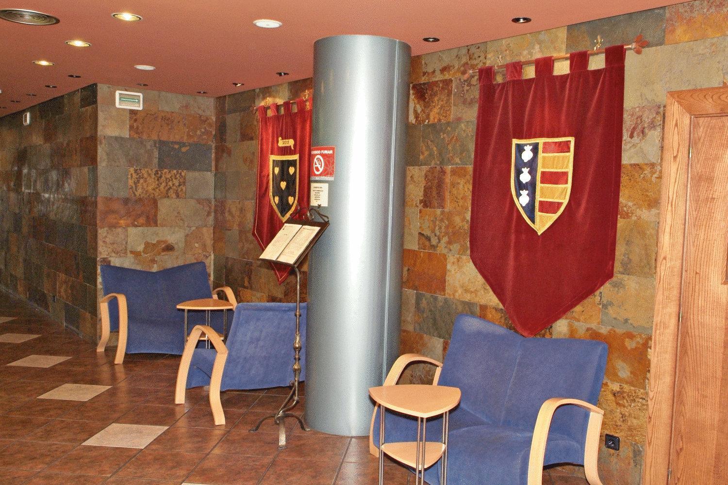 Hotel Yerri Estella Luaran gambar