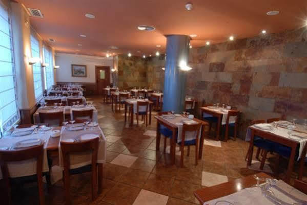 Hotel Yerri Estella Luaran gambar